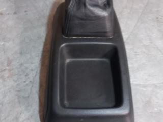 рамка обрамление кулисы Toyota Avensis Verso 1 поколение 2001