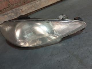 фара правая Peugeot 206 1 поколение 2001, 89005131, 9640559680, 89306341, 9628666780