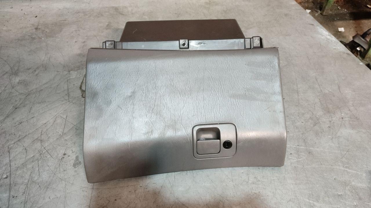 бардачок Saab 9-5 1 поколение 2001 - фото №1