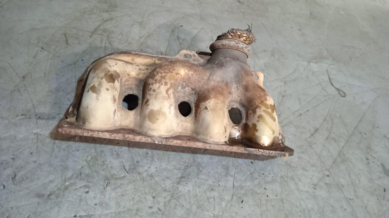 коллектор выпускной Citroen Xsara Picasso 1 поколение 2002, 1.8 л., бензин - фото №1