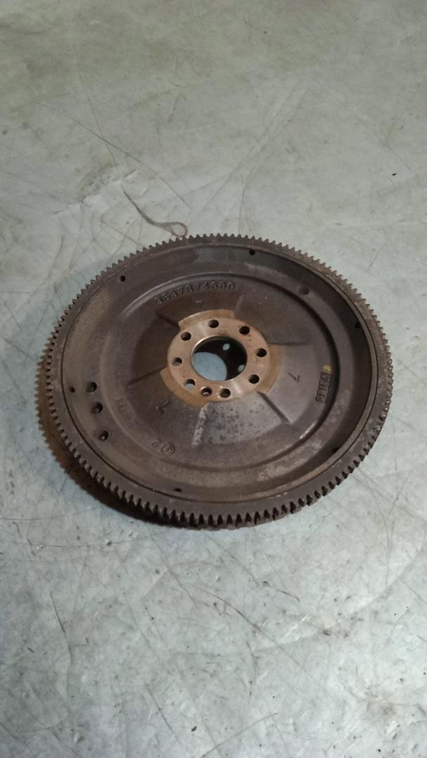 маховик Citroen Xsara Picasso 1 поколение 2002, 1.8 л., бензин, МКПП, 9637874680 - фото №1