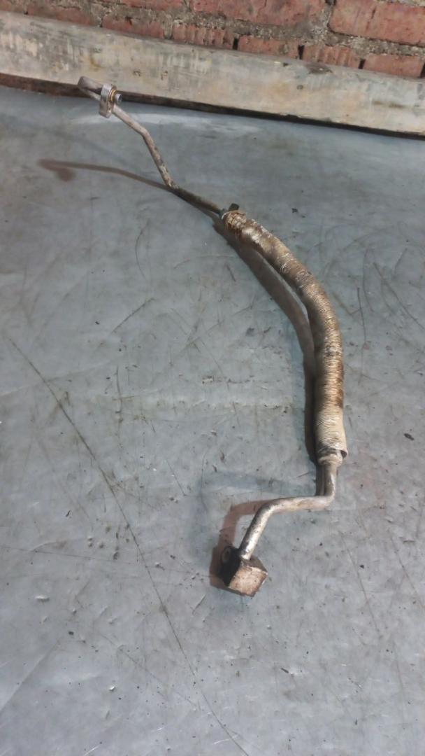 трубка кондиционера Saab 2001, 2.0 л., бензин - фото №1