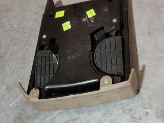 подстаканник Chrysler Voyager 4 поколение 2003, RR44WL5AA