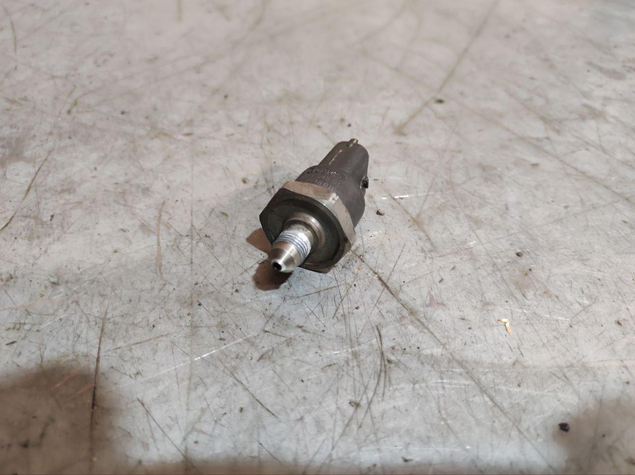 Клапан ТНВД Alfa Romeo 156 1 поколение 2005, 2.0 л., бензин, 261545010 - фото №1