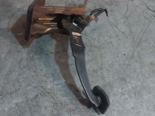 педаль тормоза Nissan Almera N16 2000