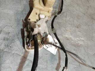 замок двери передней правой Honda Shuttle 1 поколение 2000