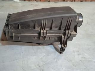 корпус воздушного фильтра Ford Mondeo 3 поколение [рестайлинг] 2004, 1.8 л., бензин