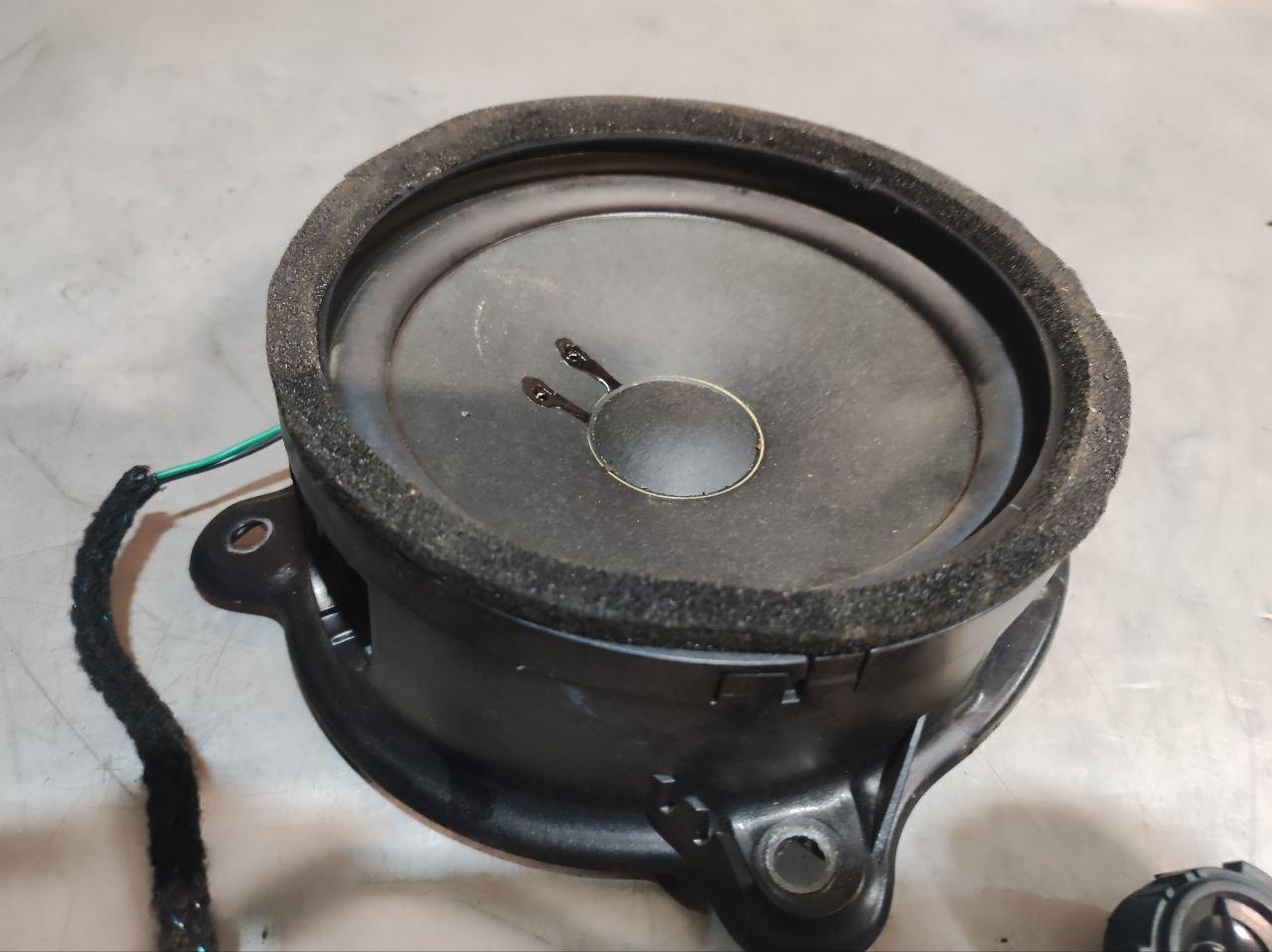 динамик высокочастотный (пищалка) Mercedes-Benz A-Класс W168 2000 - фото №1