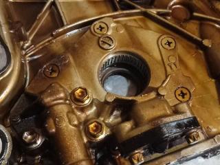 насос масляный Mitsubishi Colt 6 поколение (Z30) [рестайлинг] 2008, 1.1 л., бензин