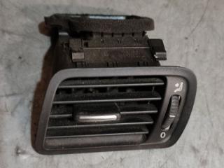 дефлектор обдува салона Volkswagen Touareg 1 поколение (2002 - 2007), 3C1819701E