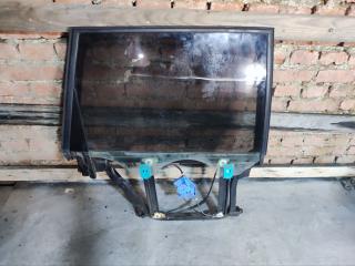 стеклоподъемник задний правый Volkswagen Touareg 1 поколение (2002 - 2007)