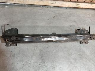 усилитель бампера переднего Volkswagen Touareg 1 поколение (2002 - 2007), 7L0807109E