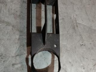 заглушка (решетка) в бампер BMW 5 серия E60/E61 (2002 - 2007), 51137065702