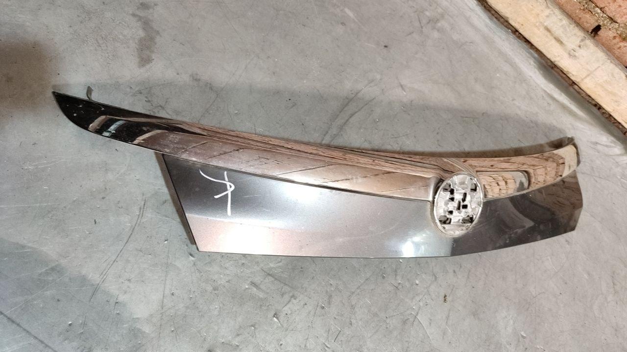 ручка крышки багажника Opel Insignia 1 поколение (A) (2008 - 2014), универсал, 13272845, 13272846 - фото №1