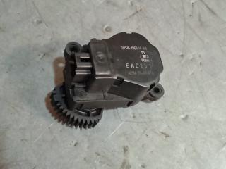 моторчик заслонки печки Ford Focus 2 поколение [рестайлинг] (2007 - 2011), 3M5H19E616AB