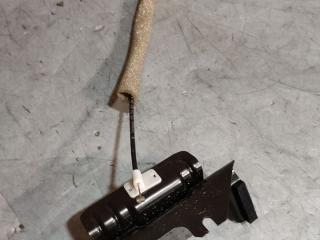 трос открывания багажника Volkswagen Touareg 1 поколение (2002 - 2007), 7L6827531A