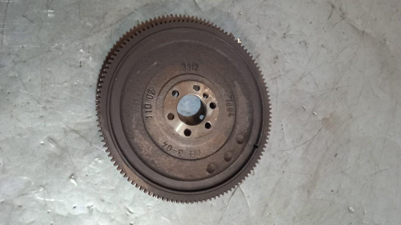 маховик Peugeot 307 1 поколение 2003, 1.6 л., бензин, МКПП - фото №1