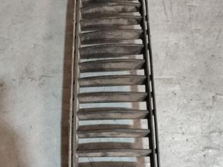 заглушка (решетка) в бампер Skoda Roomster 1 поколение (2006 - 2010), 5J0853677