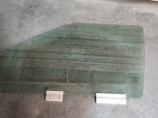 стекло двери передней левой Volvo V70 1 поколение (1997 - 2000)