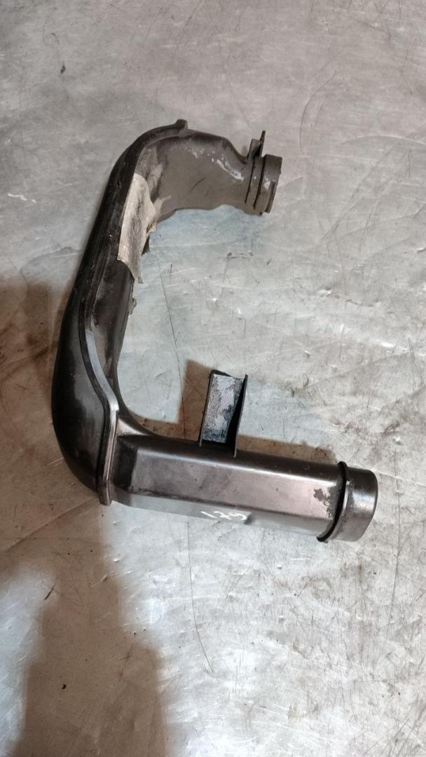 патрубок интеркулера Peugeot 307 1 поколение 2005, 2.0 л., дизель, 9642060680 - фото №1