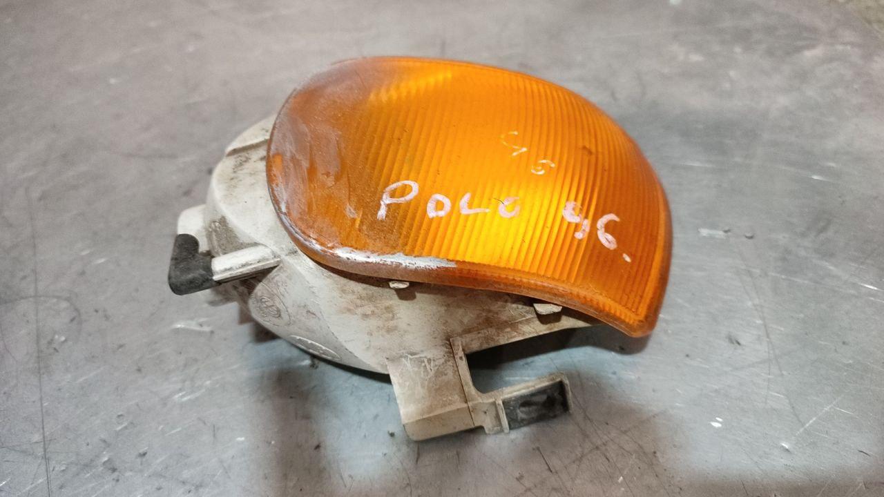 поворотник левый Volkswagen Polo 3 поколение 1998, 953049B - фото №1