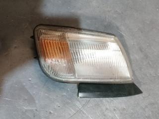 габаритный фонарь передний правый Mitsubishi RVR 1 поколение (1991 - 1997)