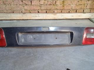 бленда Volvo V40 1 поколение (1995 - 1999), 30632613, 255800