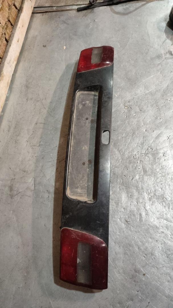 бленда Volvo V40 1 поколение (1995 - 1999), 30632613, 255800 - фото №1