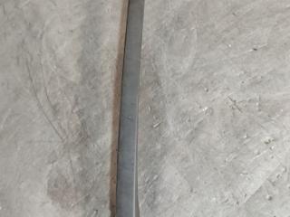 молдинг лобового стекла Opel Zafira 1 поколение (A) [рестайлинг] (2003 - 2006), 76556MA