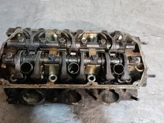 головка блока цилиндров Chrysler Stratus 1 поколение 1999, 2.5 л., бензин