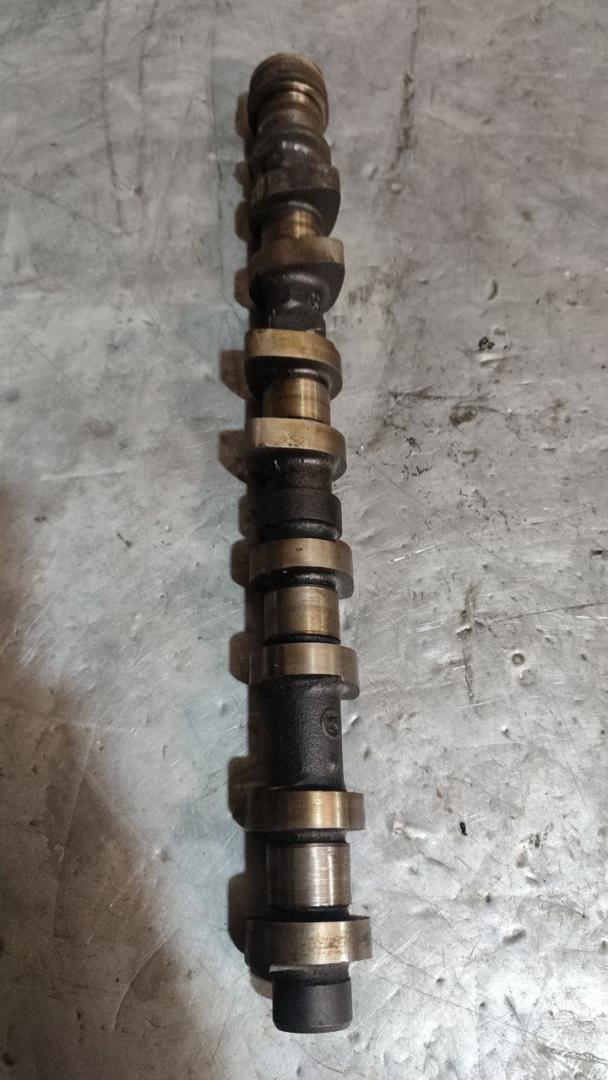 распредвал Peugeot 307 1 поколение 2003, 1.6 л., бензин - фото №1