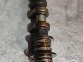 распредвал Toyota Yaris P1 2001, 1.3 л., бензин