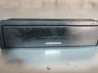 бардачок BMW 3 серия E46 (1997 - 2003), 51168196115