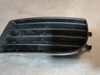 заглушка (решетка) в бампер Volkswagen Golf 5 поколение (2003 - 2009), 1K0853666