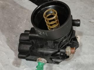 корпус масляного фильтра Volkswagen Caddy 4 поколение (2015 - 2026), 2.0 л., дизель, 03N117021, 03N115389