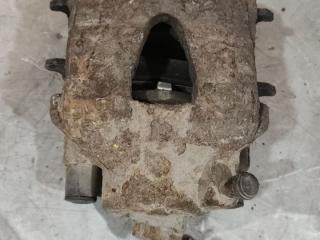 суппорт передний правый Volkswagen Polo 4 поколение (2001 - 2005), 1.4 л., 1K0615123D