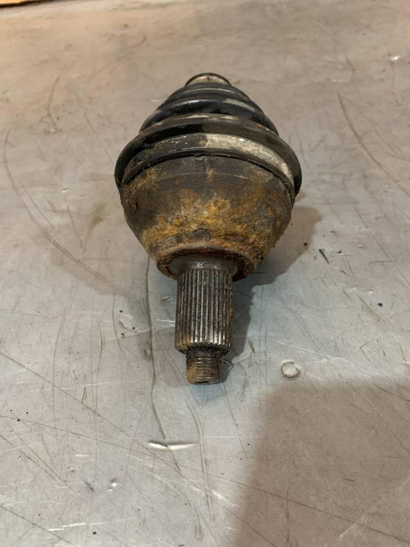 ШРУС наружный Volkswagen Polo 4 поколение (2001 - 2005), 1.4 л., дизель - фото №1