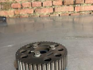 шкив распредвала Volkswagen Polo 4 поколение (2001 - 2005), 1.4 л., дизель, 038109111E, 045109239B