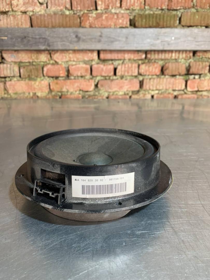 динамик двери Mercedes-Benz M-Класс W164 (2005 - 2008), 1648203002, A1648203002 - фото №1