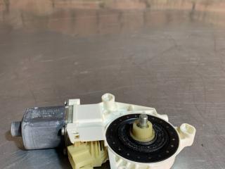 моторчик стеклоподъемника задний правый Mercedes-Benz M-Класс W164 (2005 - 2008), A2518200208, 2518200208