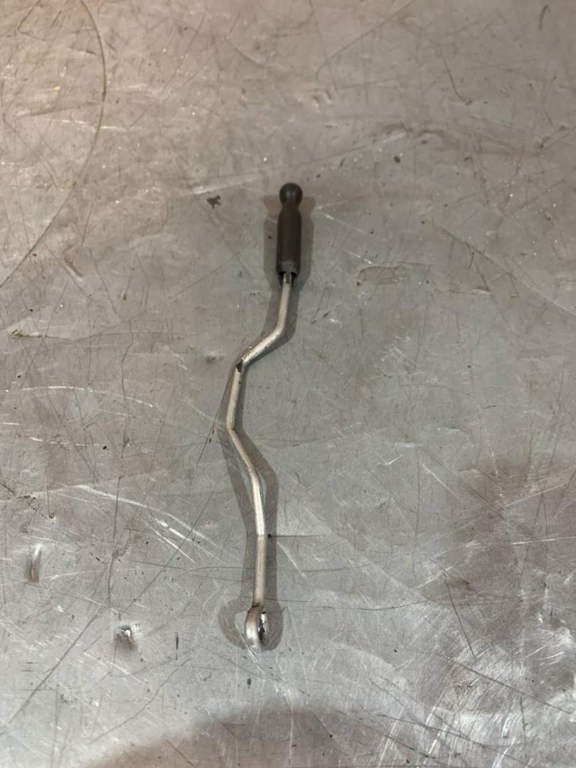 тяга замка лев. перед. передней левой Volvo V70 1 поколение (1997 - 2000) - фото №1