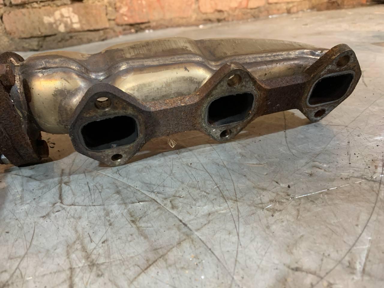 коллектор выпускной Audi A6 Allroad Quattro C5 (2000 - 2006), 2.5 л., дизель, 059253033C - фото №1