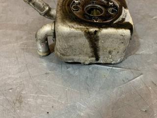 теплообменник масляного фильтра Audi A6 4B/C5 C5 2000, 2.5 л., дизель, 059117021B