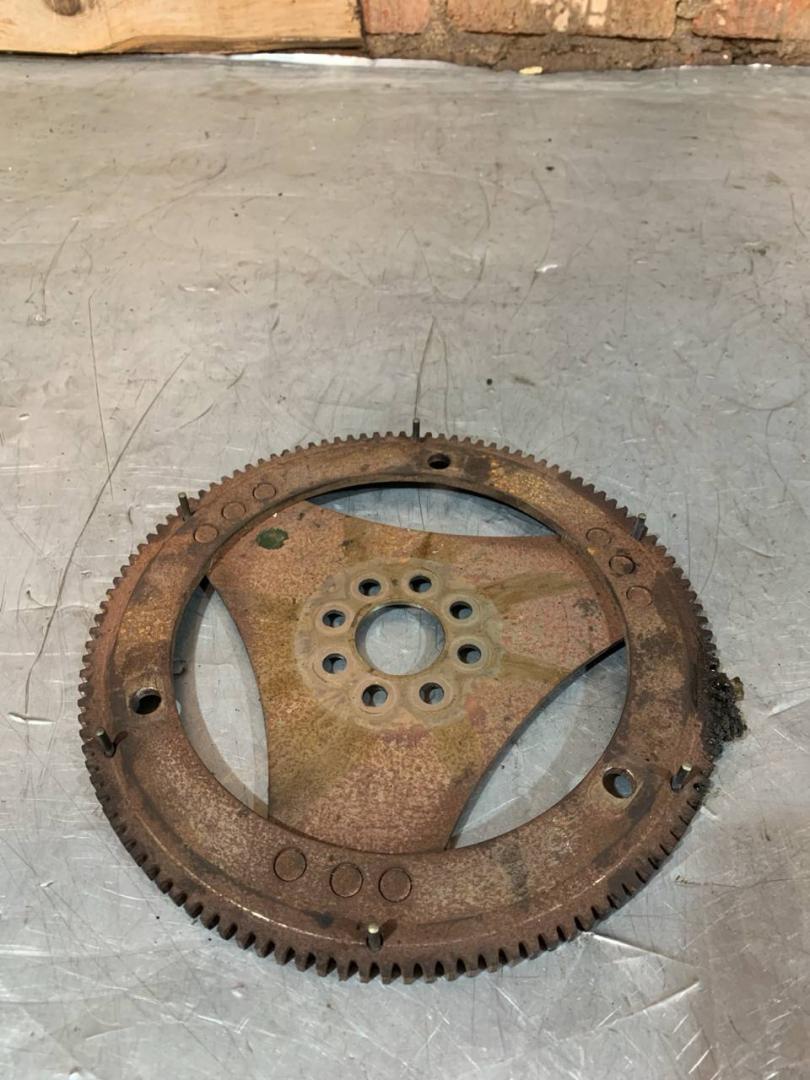 маховик Audi A6 Allroad Quattro C5 (2000 - 2006), 2.5 л., дизель, АКПП, 058105323G - фото №1