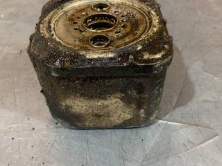 теплообменник масляного фильтра Audi A6 4B/C5 (1997 - 2001), 2.7 л., бензин