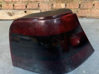 фонарь задний правый Volkswagen Golf 4 поколение (1997 - 2006), хетчбэк 5 дв., 1J6945112S