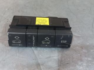 кнопка аварийной сигнализации Audi A6 Allroad Quattro C5 (2000 - 2006), 4Z7027139A