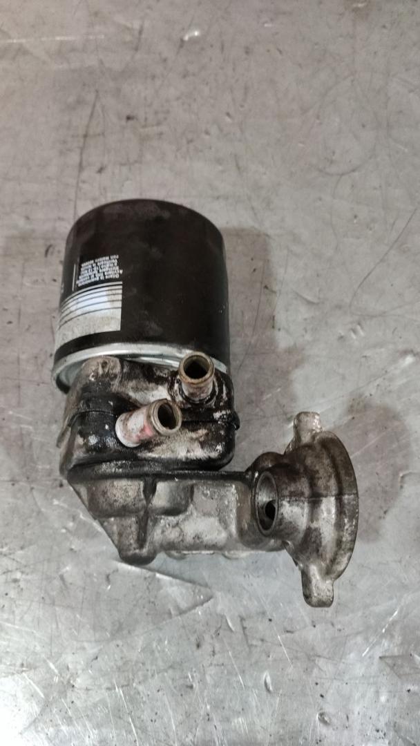 корпус масляного фильтра Volvo S70 1 поколение (1997 - 2000), 2.5 л., дизель, 074115417E - фото №1