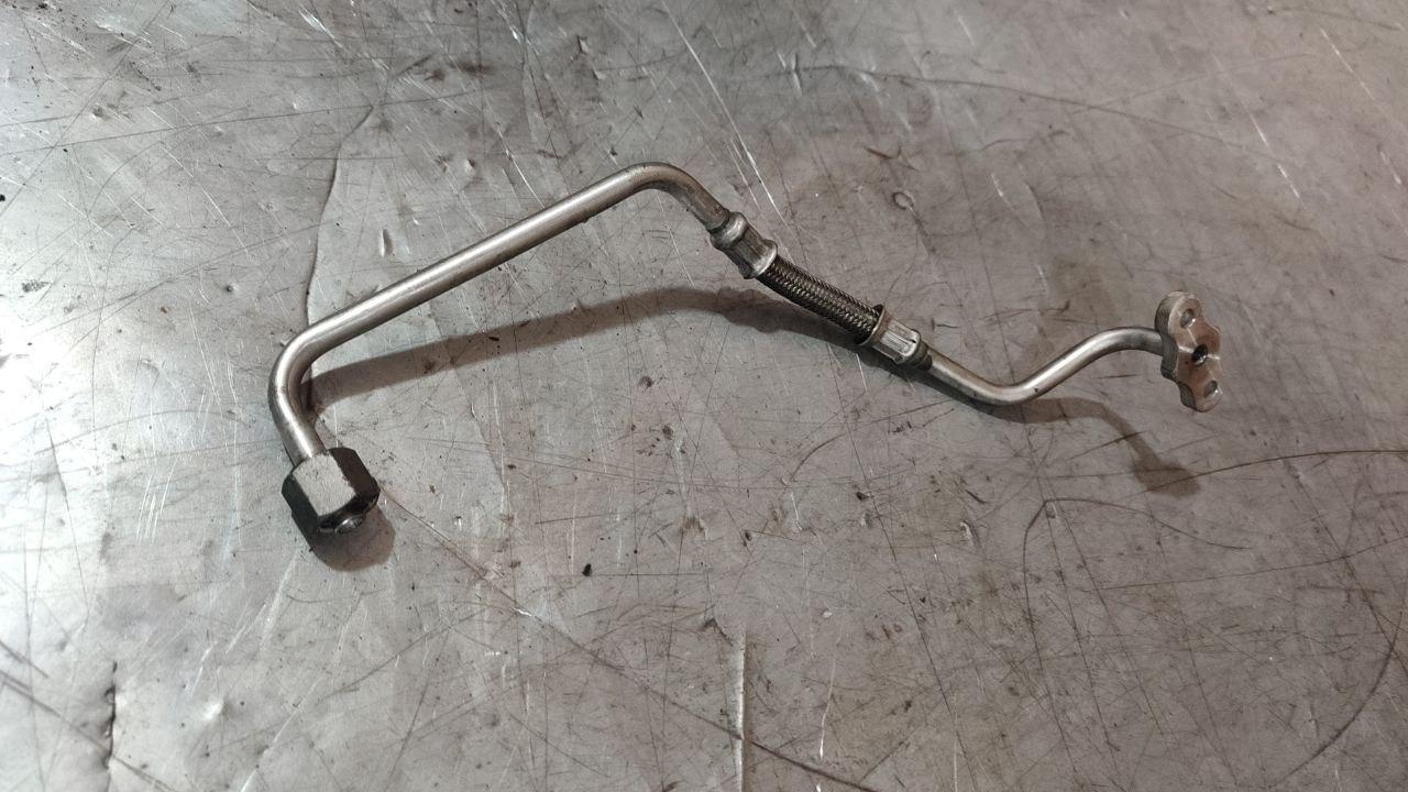 масляная трубка турбины Volvo S70 1 поколение (1997 - 2000), 2.5 л., дизель - фото №1