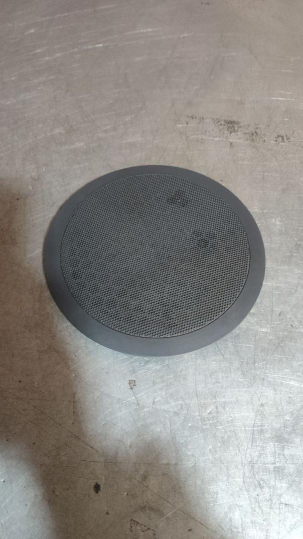 Накладка (сетка) динамика SEAT Leon 2 поколение (2005 - 2009), 1P0867149 - фото №1